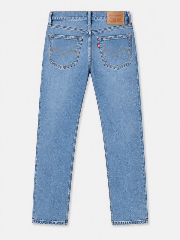 Jeans Levi’s 501 azul claro, vista trasera